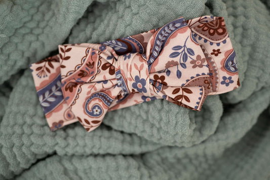 Pretty in Paisley Bow